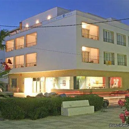 호텔 Adiafa
